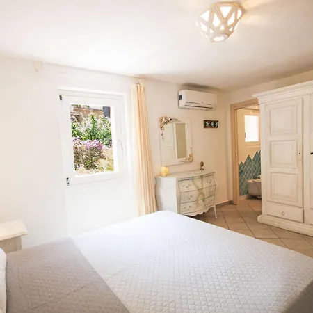 Caprera By Interhome Appartement Arzachena